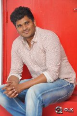 Shiva Raj Kanumuri Interview About Jayammu Nischayammu Raa